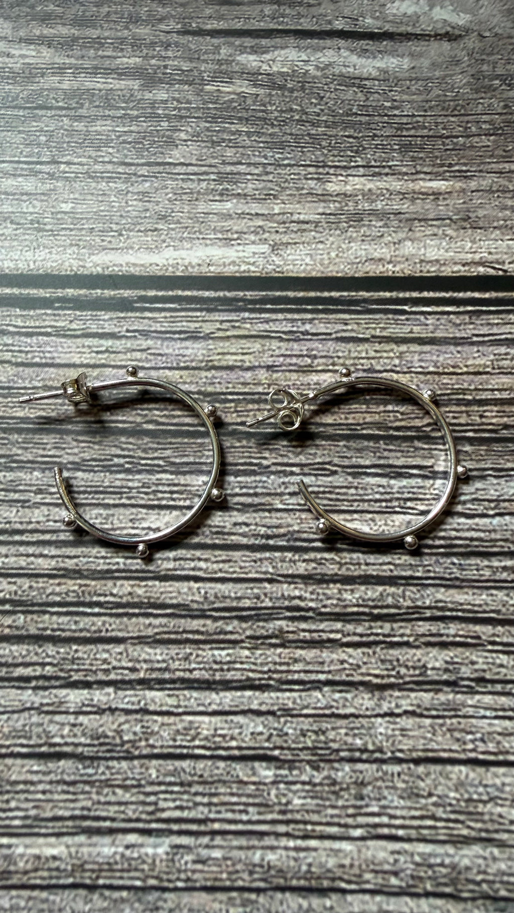 Dotty Half hoop studs